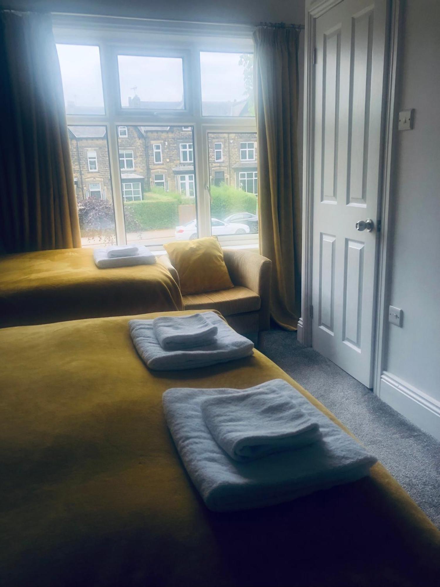 Bed and Breakfast The Beechwood à Leeds  Extérieur photo